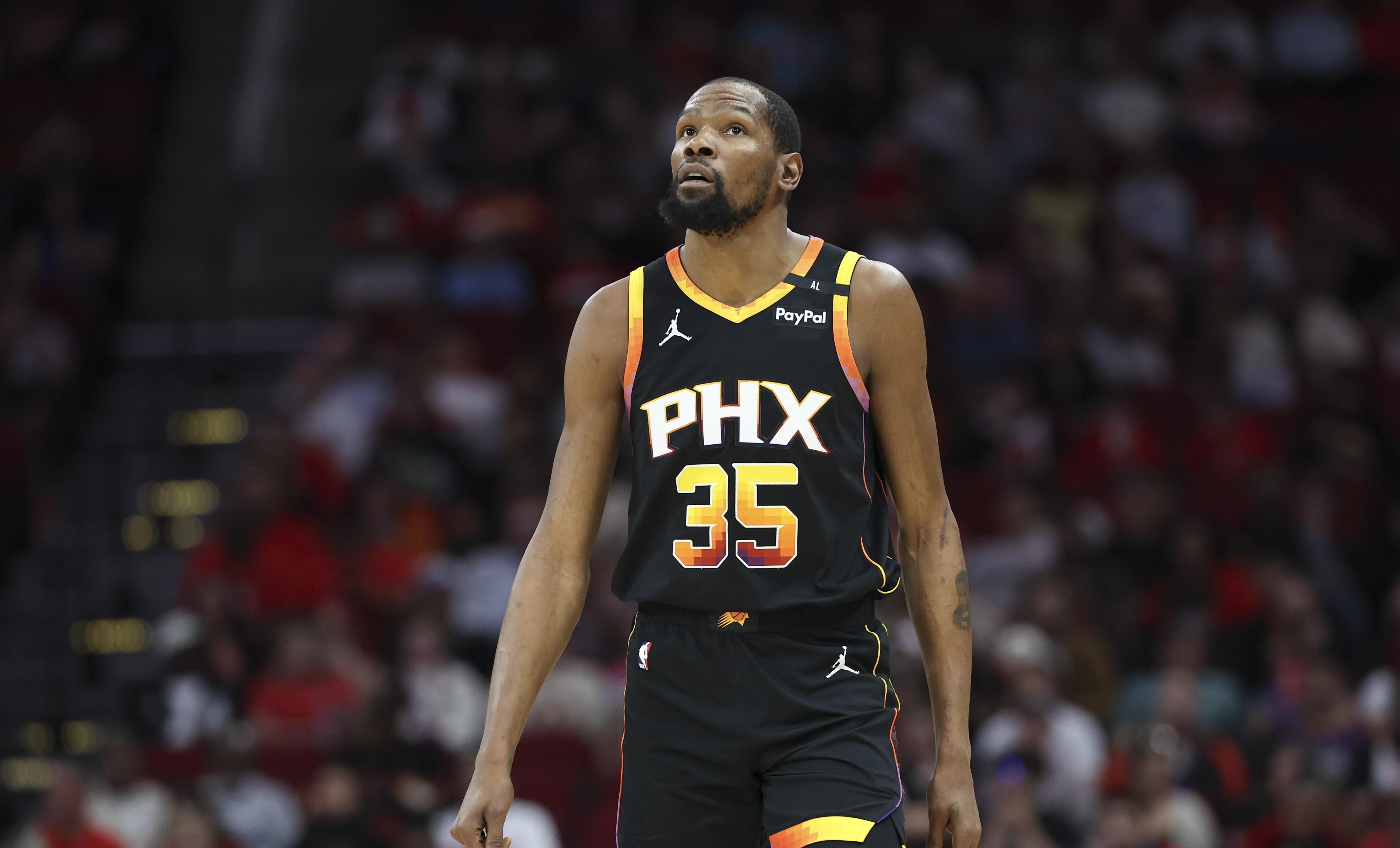 今晨托特纳姆备战NBA总决赛，回应争议细节曝光，气氛紧张，阵容厚度经受考验的简单介绍